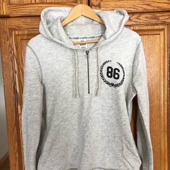 PINK Victoria's Secret Tops - VS PINK sweater